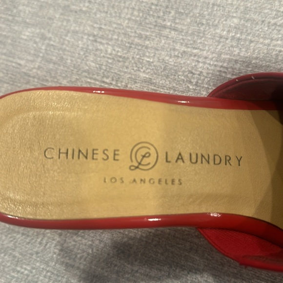 Chinese Laundry red patent leather high heel wedge open toe shoes Size 7.5 - Picture 5 of 13